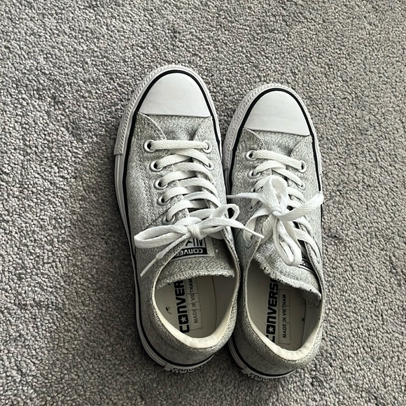 Madison Ox Converse - Picture 1 of 4